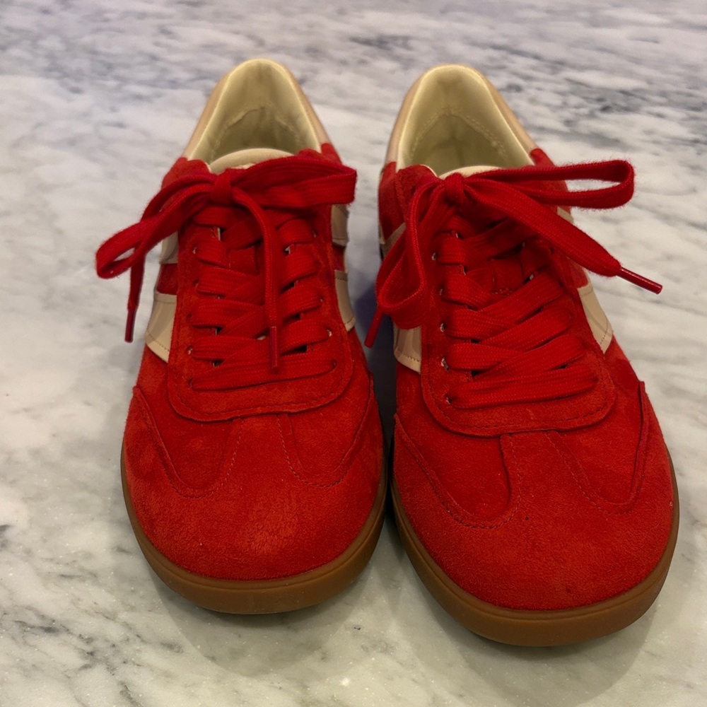 Vince Oasis Sneakers